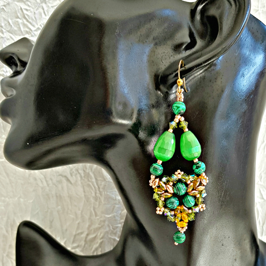 Malachite - Elegant pendant earrings