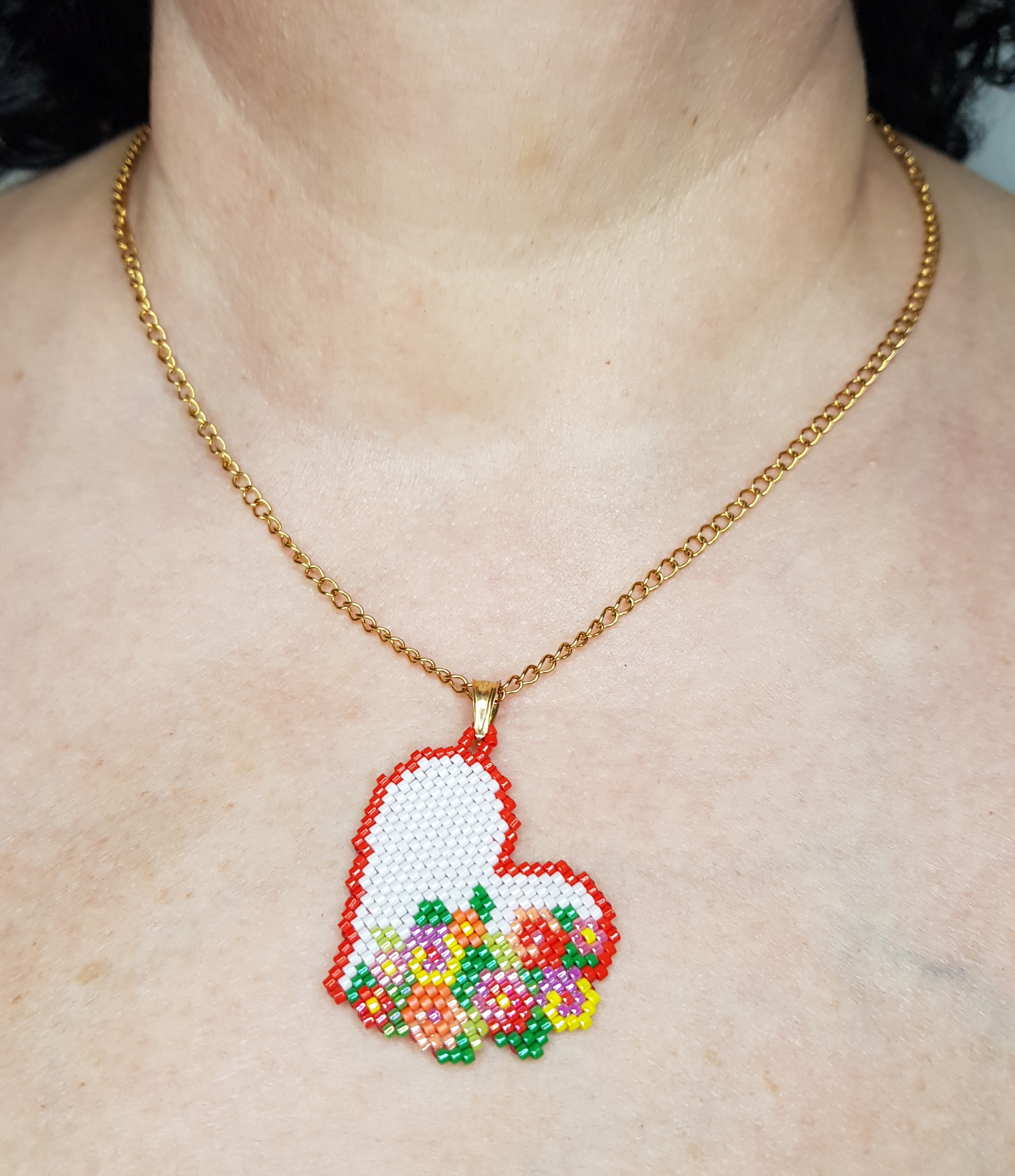 Flower - Heart necklace with beaded flowers